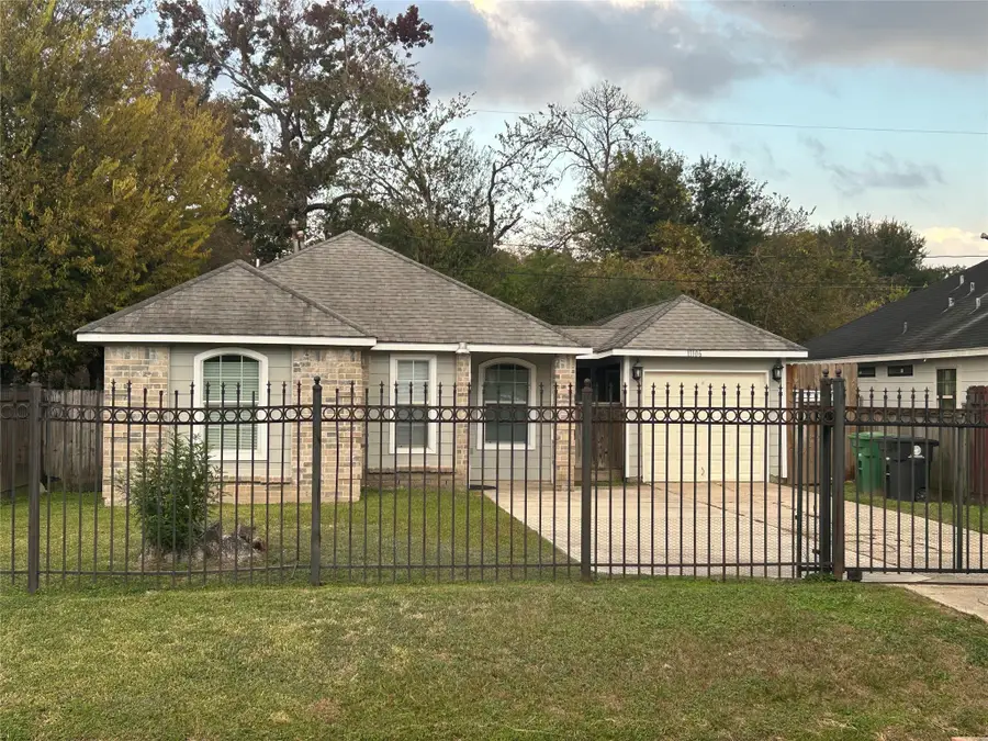 11106 Clark Road, Houston, TX 77076 - Image #2