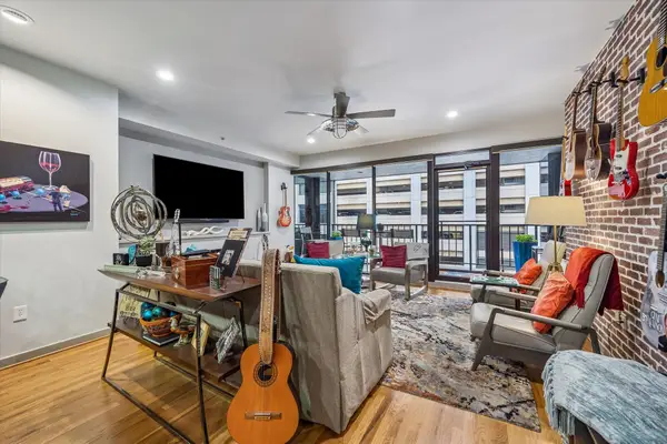 917 Main Street #506, Houston, TX 77002