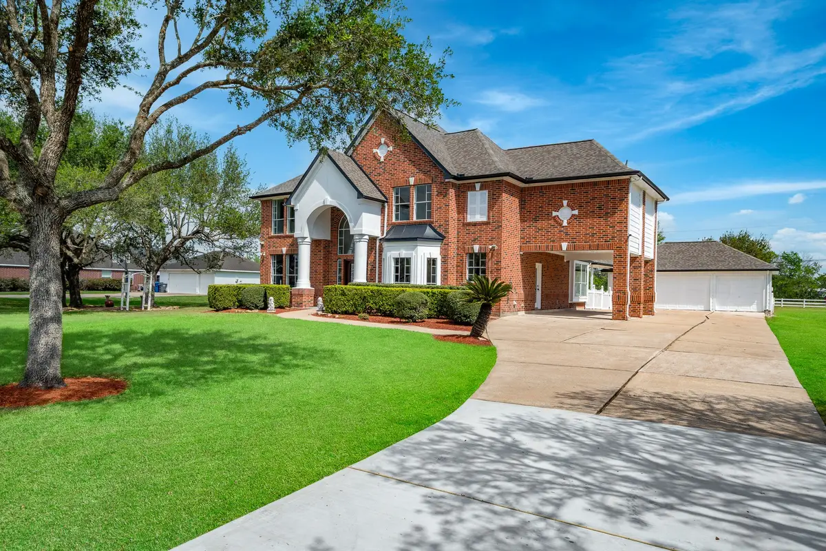 7211 Savannah Glen Lane, Richmond, TX 77469 - #1