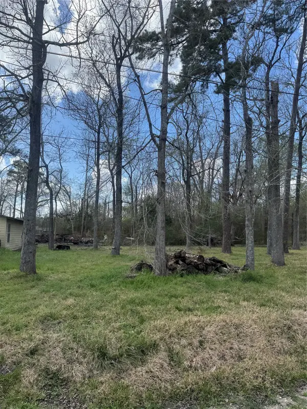 3510 N Winfree Street, Dayton, TX 77535