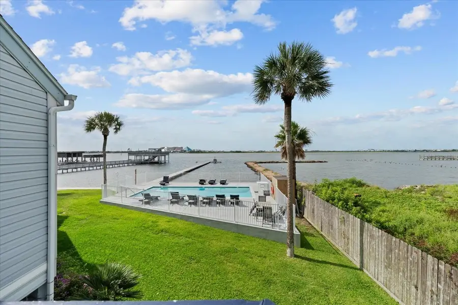 8111 Broadway Street #4, Galveston, TX 77554 - #3