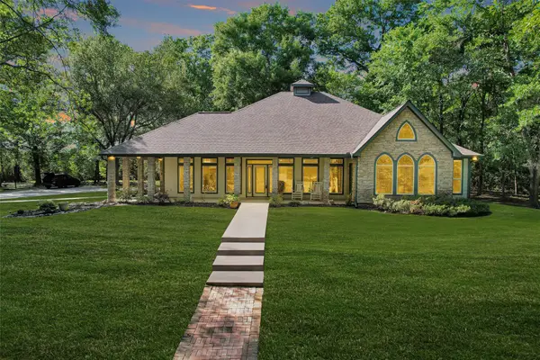 13250 Fm 830, Willis, TX 77318