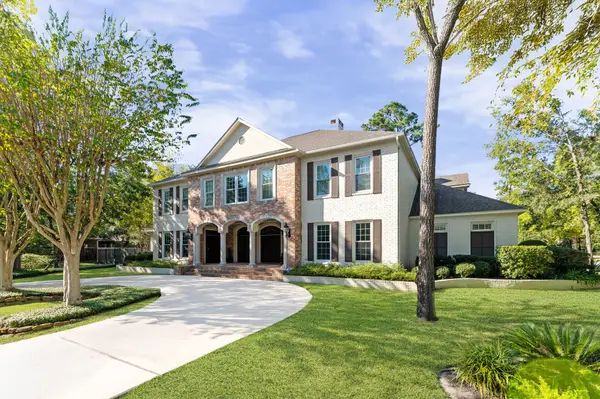 10401 Treeridge Place, The Woodlands, TX 77380