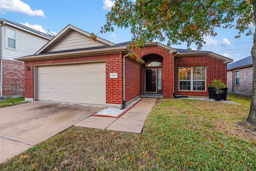 9830 Lynette Falls Drive, Houston, TX 77095 - Image #2