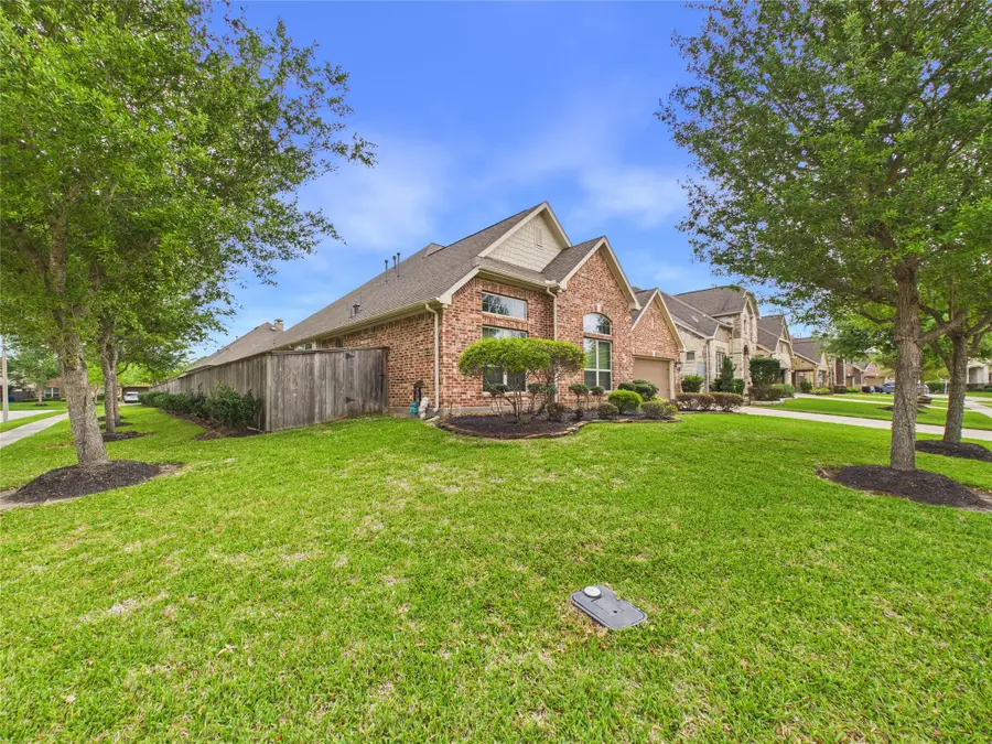 2323 Darden Springs Lane, Friendswood, TX 77546 - #2
