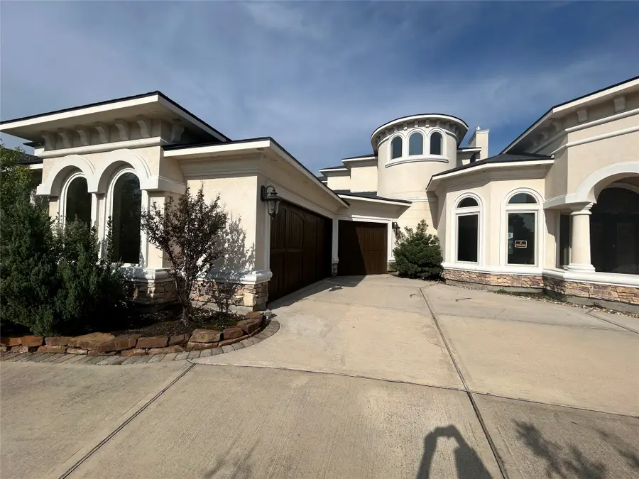 10307 Joshua Creek Court, Cypress, TX 77433 - Image #2