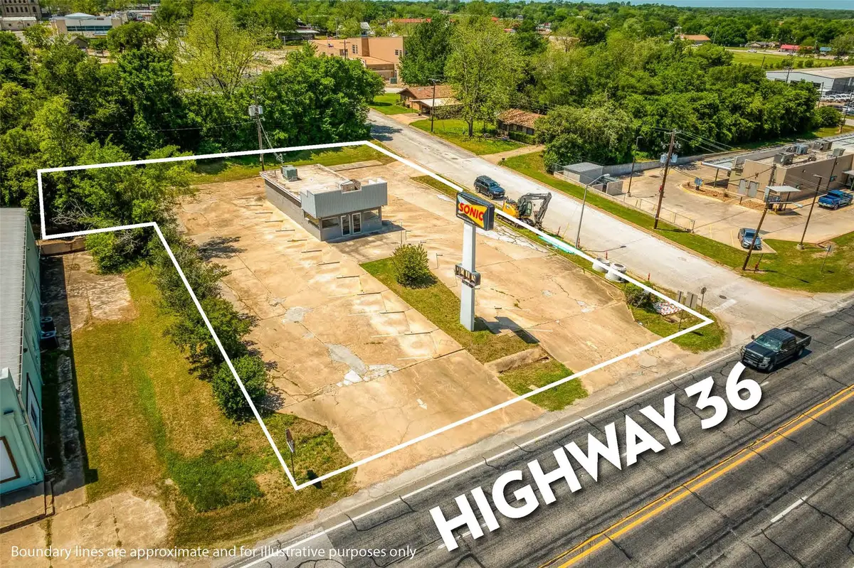 310 State Highway 36 S, Caldwell, TX 77836 - #1