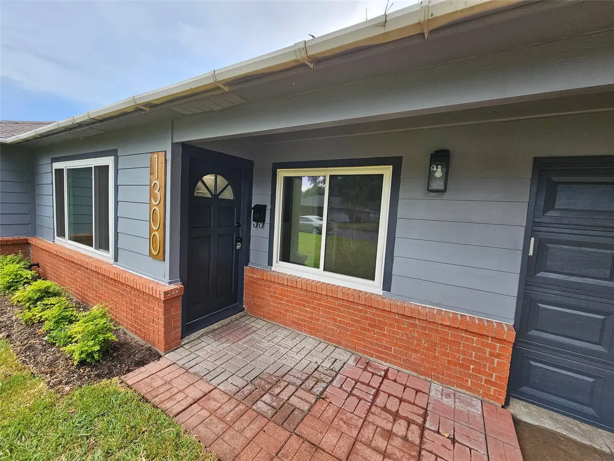 1300 Lawrence Street, Rosenberg, TX 77471 - #1