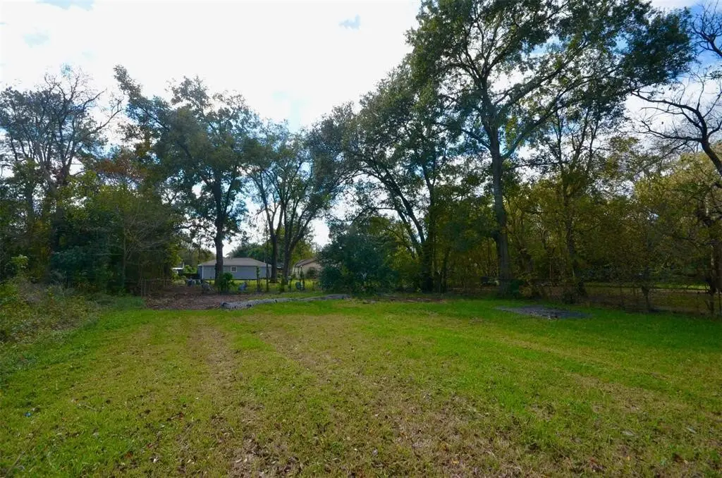 5240 Carmen Street, Houston, TX 77033 - #1