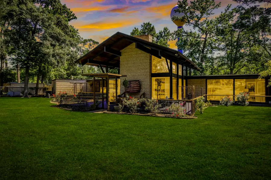 146 Billandrea Lane, Panorama Village, TX 77304 - #2