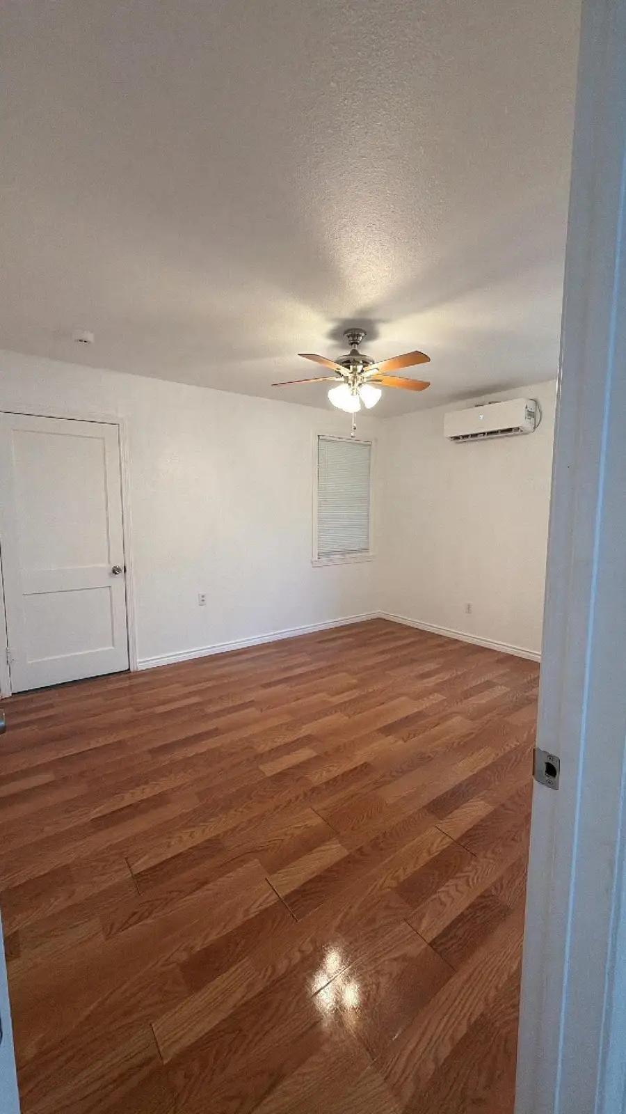 1050 Boyd Street, Beaumont, TX 77705 - #2