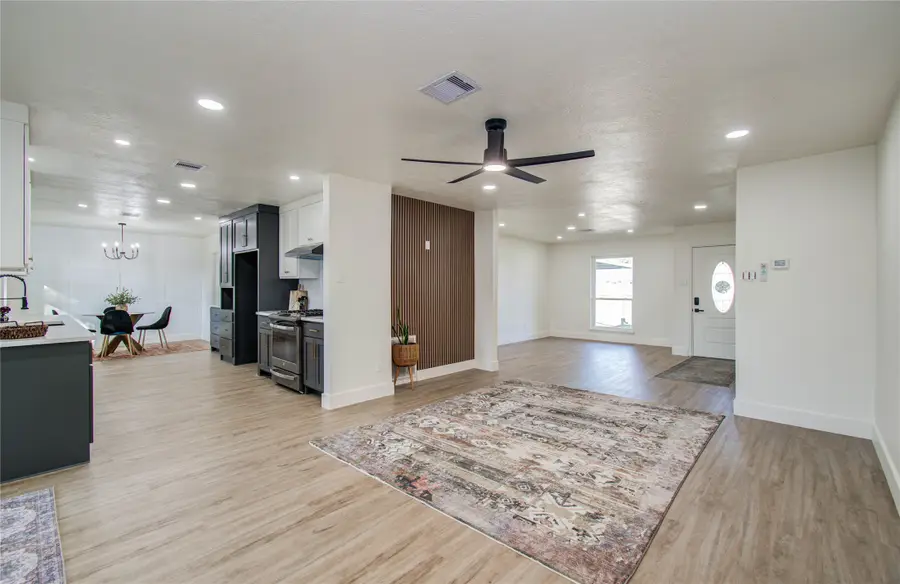 2810 Spa Drive, Deer Park, TX 77536 - Image #2