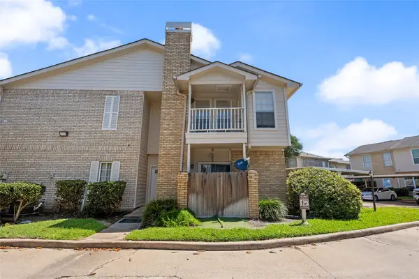 7575 Cambridge Street #1304, Houston, TX 77054
