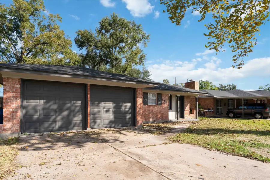 514 Peach Spring Drive, Houston, TX 77037 - Image #2