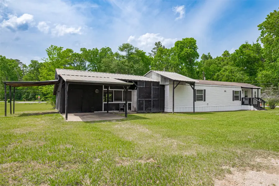 506 South Oakhurst Drive, Livingston, TX 77351 - #3