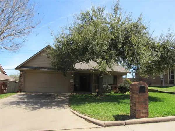 2411 Cheyenne Drive, Brenham, TX 77833