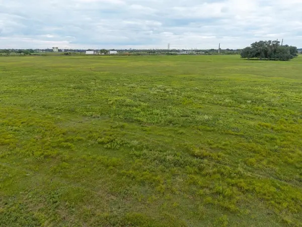 000 Private Road 719, Bay City, TX 77414