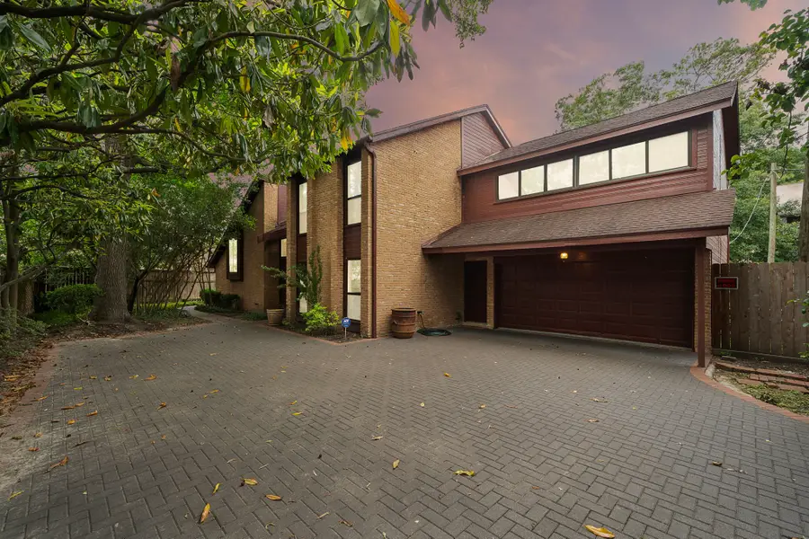 1019 Ridgeley Drive, Hilshire Village, TX 77055 - #2