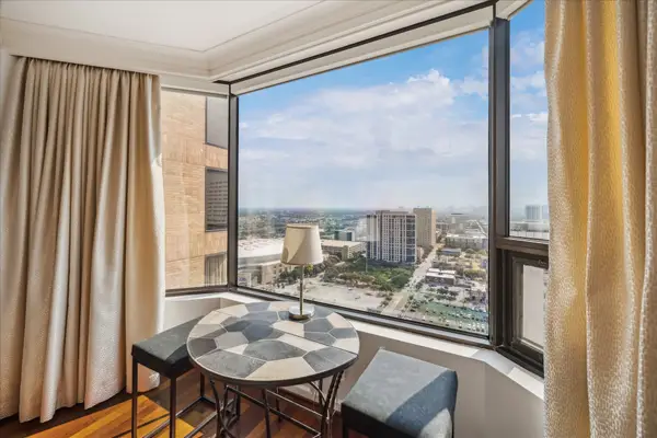 1111 Caroline Street #2908, Houston, TX 77010