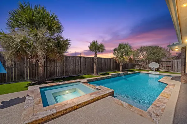 17815 Gables Bend Drive, Tomball, TX 77377
