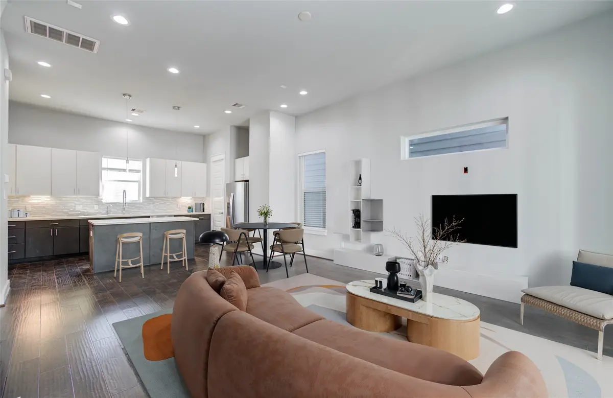 2116 Naomi Street #B, Houston, TX 77054 - #1