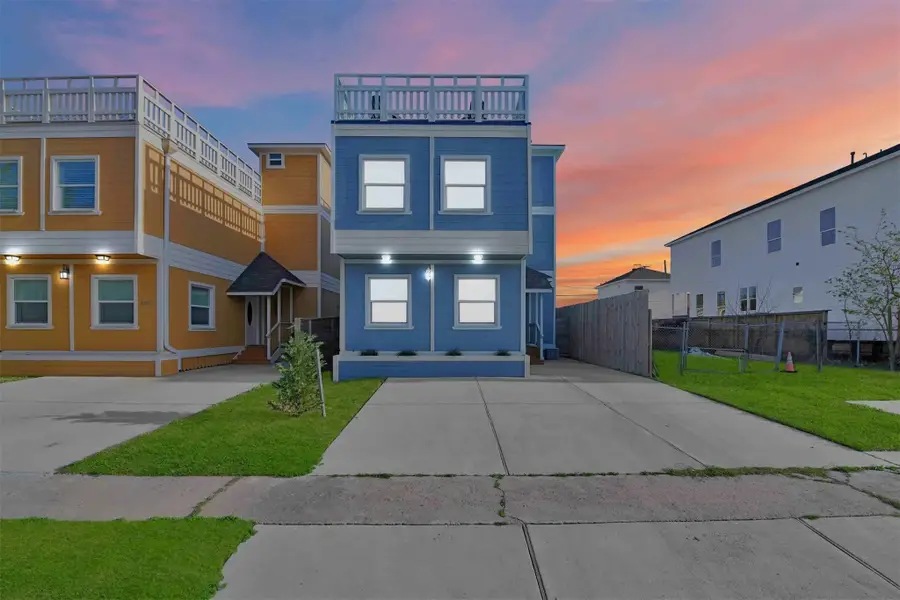 4013 Ave N 1/2, Galveston, TX 77550 - #2