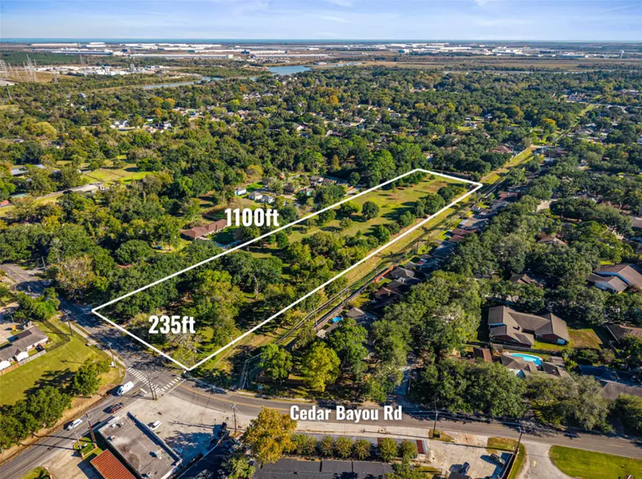 2201 Cedar Bayou Road, Baytown, TX 77520 - #2