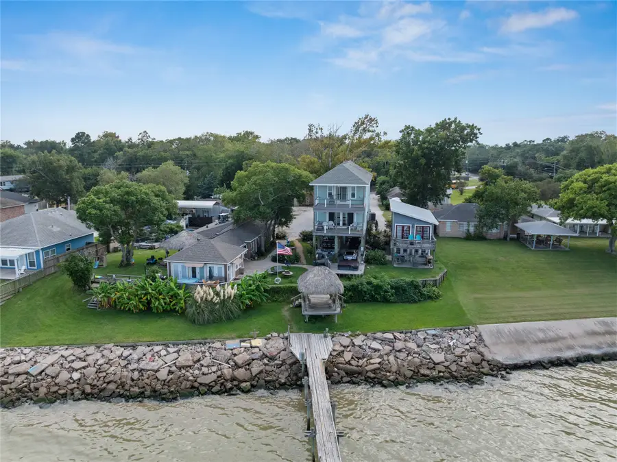 3709 Bayshore Drive #1-11, Bacliff, TX 77518 - Image #2
