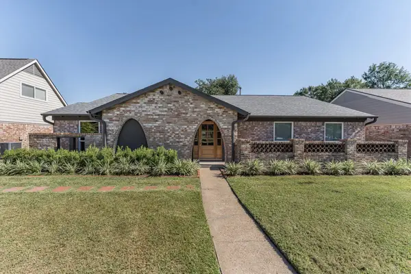 2706 Manila Lane, Houston, TX 77043