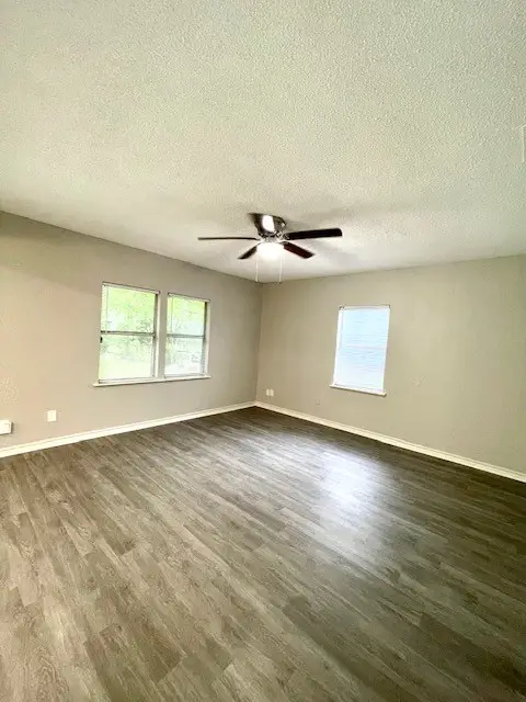 2918 3rd Avenue N, Texas City, TX 77590 - Image #3