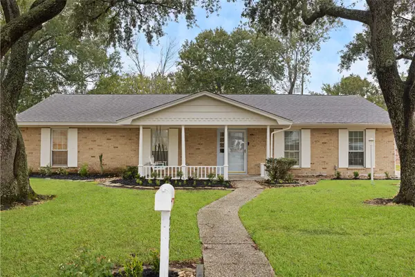 234 Highland Terrace Drive, League City, TX 77573