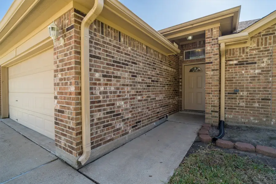 11731 Santa Fe Trail, Santa Fe, TX 77510 - Image #3