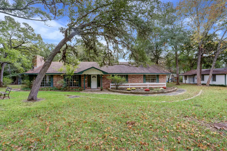 5400 Florida Chapel Road, Fayetteville, TX 78940 - #3