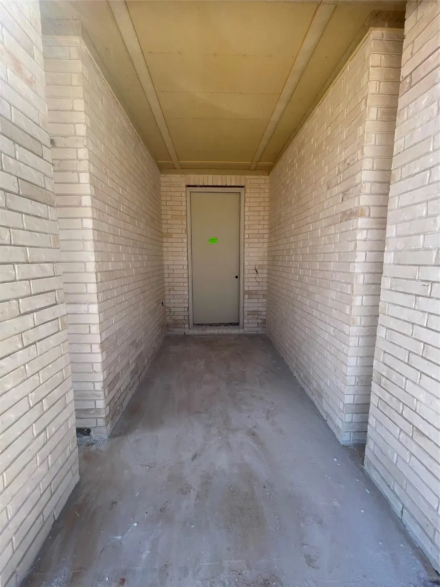 12491 Ridgecrest Drive, Willis, TX 77318 - Image #3