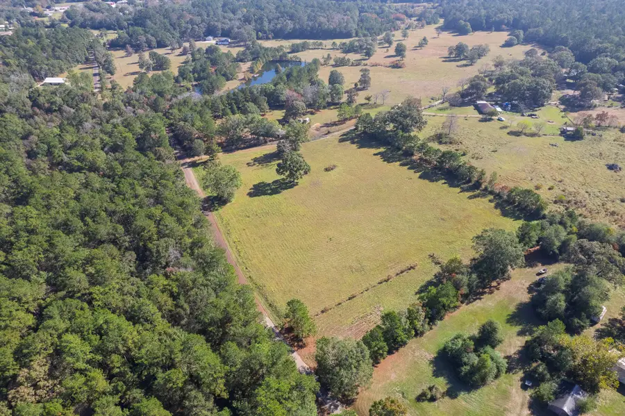 1009 County Road 1520, Warren, TX 77664 - Image #2