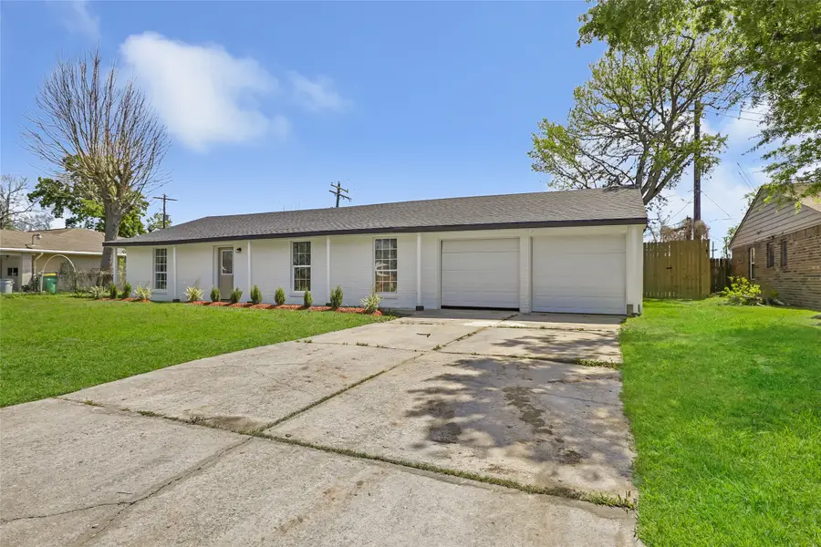 715 Pamela Drive, Baytown, TX 77521 - #3