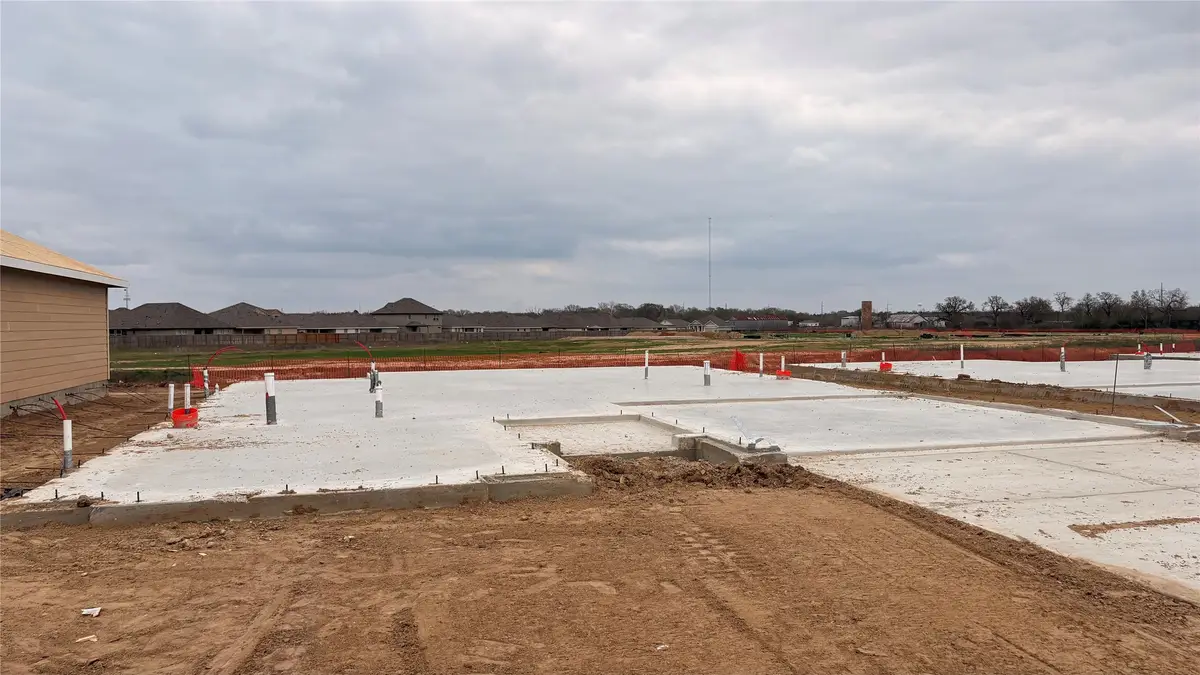 2224 Jeter Dr, Bryan, TX 77803 - #1