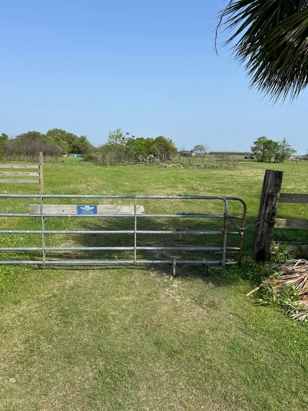 12412 Jenkins Road, Galveston, TX 77554