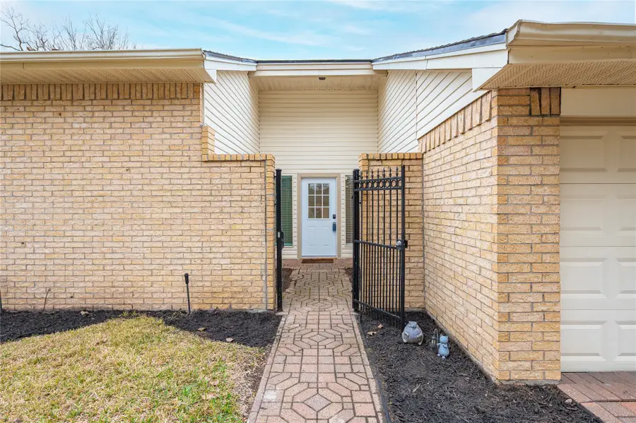 2506 Bisontine Street, Friendswood, TX 77546 - #2