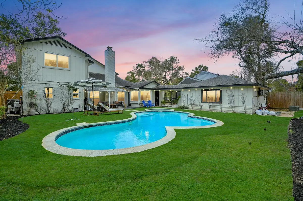 11914 Riverview Drive, Houston, TX 77077 - Image #1