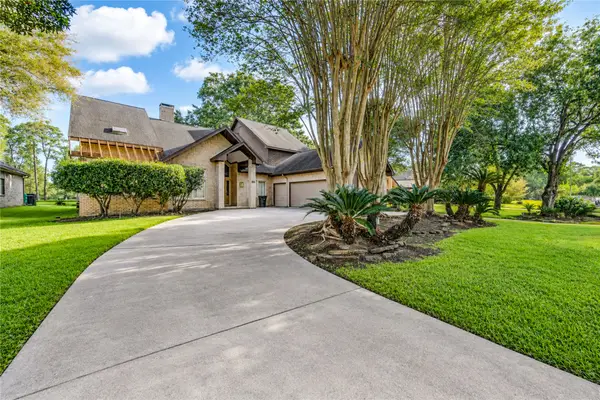 8015 Rebawood Drive, Humble, TX 77346