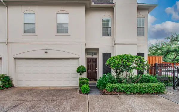 2214 W Holcombe Boulevard, Houston, TX 77030