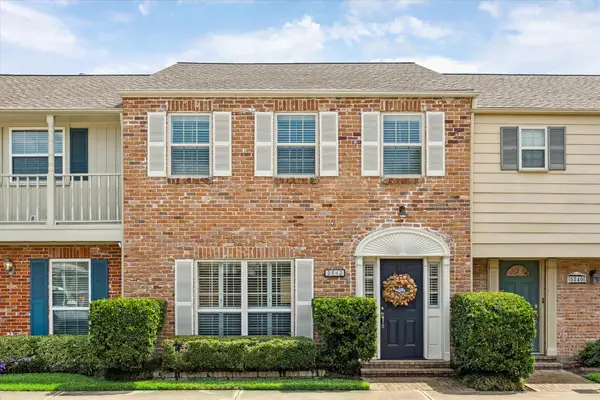 5842 Doliver Drive #47, Houston, TX 77057