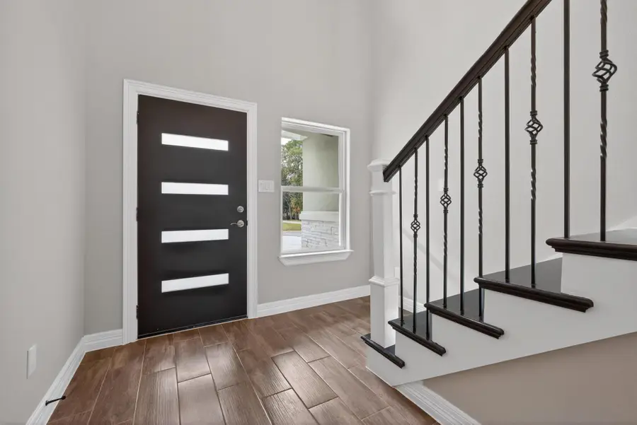 15608 Navajo Trail, Willis, TX 77378 - Image #3