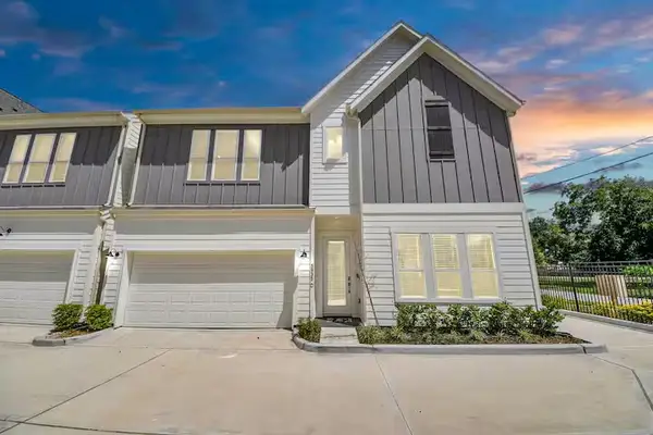 5935 Beall Street #D, Houston, TX 77091