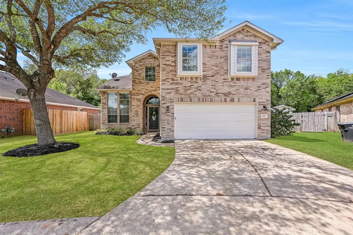 1020 Jefferson Street, Alvin, TX 77511 - #1