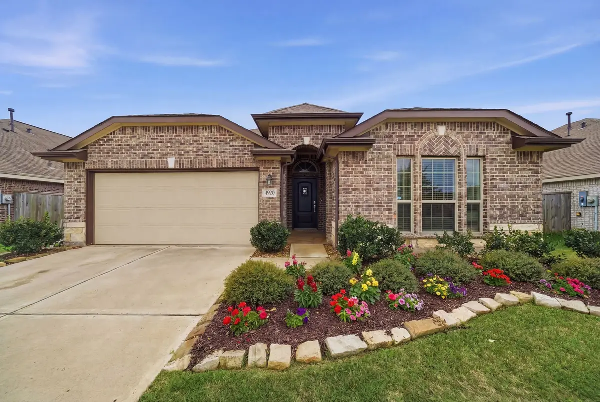 4920 Twin Summit Drive, Rosenberg, TX 77469 - #1