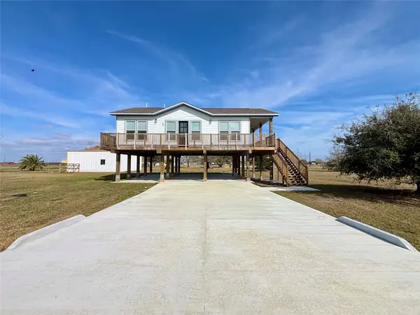 43 Buckskin Drive, Palacios, TX 77465