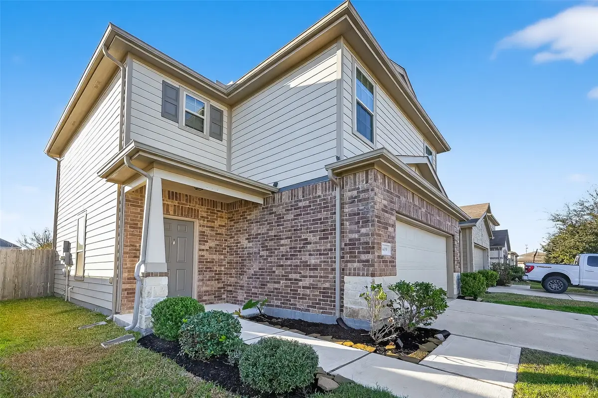 4419 Iron Horse Drive, Houston, TX 77069 - Image #1