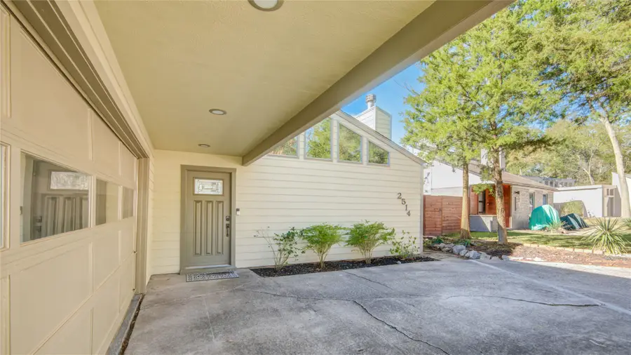 2514 Blackjack Oak Place, The Woodlands, TX 77380 - Image #3